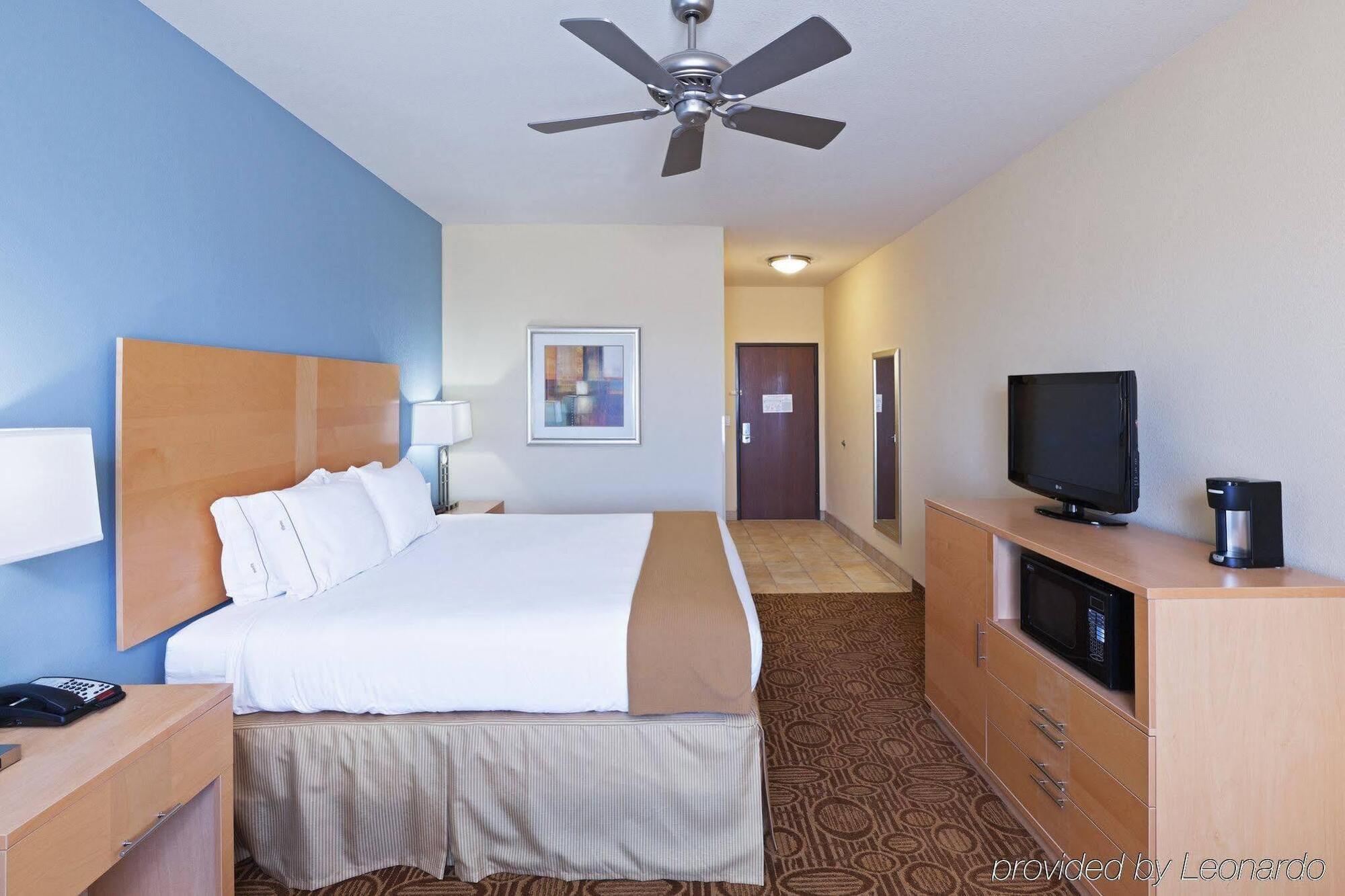 Holiday Inn Express & Suites Lubbock Southwest - Wolfforth By Ihg Экстерьер фото